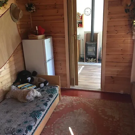 Aaviku Semesterbostad *