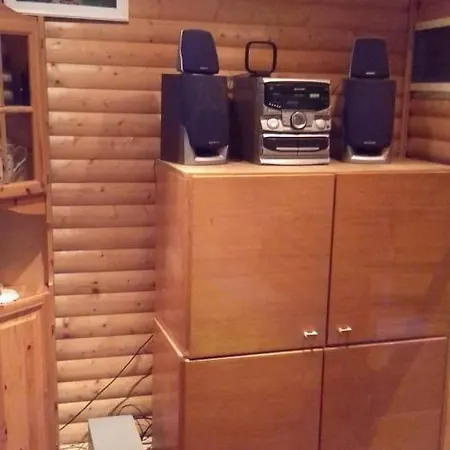 Semesterbostad Aaviku Eiste